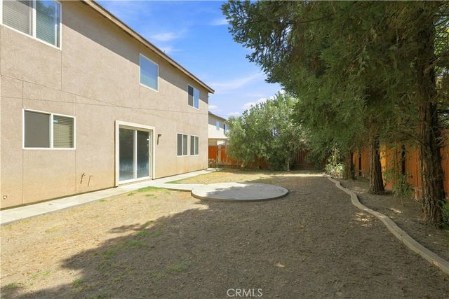 10619 Grand Prairie Dr, Bakersfield, CA 93311