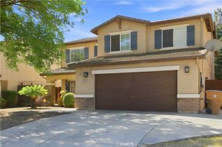 10619 Grand Prairie Dr, Bakersfield, CA 93311