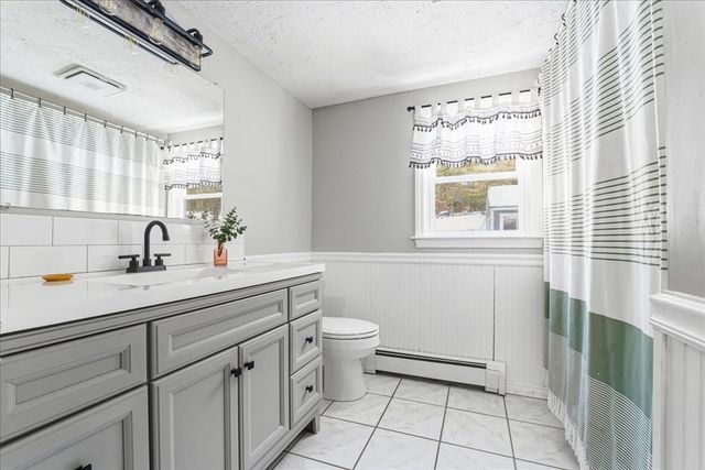 944 Long Pond Rd., Plymouth, MA 02360