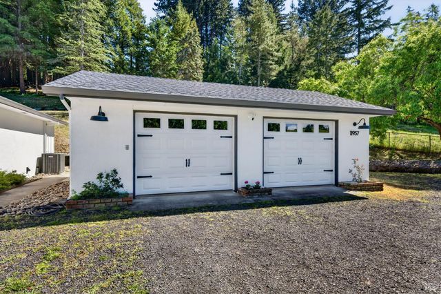 11957 Bodega Hwy, Sebastopol, CA 95472