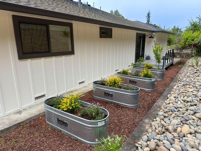 11957 Bodega Hwy, Sebastopol, CA 95472