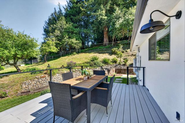 11957 Bodega Hwy, Sebastopol, CA 95472