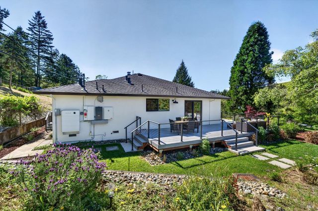 11957 Bodega Hwy, Sebastopol, CA 95472