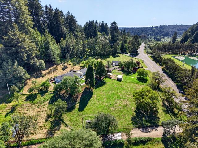 11957 Bodega Hwy, Sebastopol, CA 95472