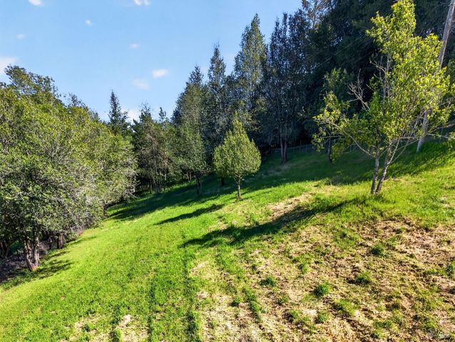 11957 Bodega Hwy, Sebastopol, CA 95472