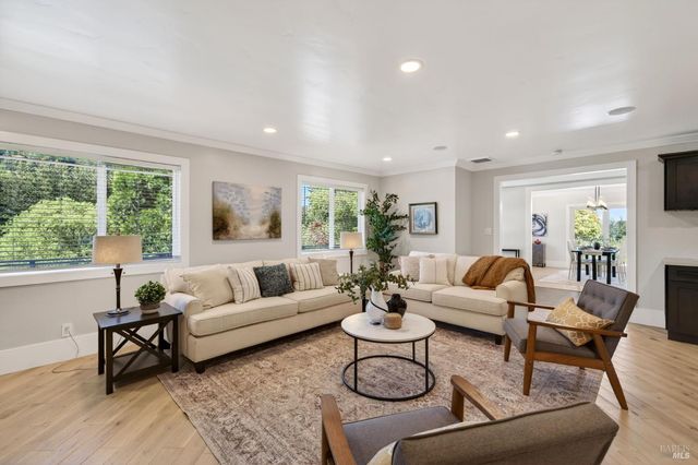 11957 Bodega Hwy, Sebastopol, CA 95472