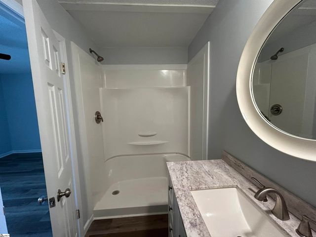 75 Creekfield Road, Clinton, SC 29325