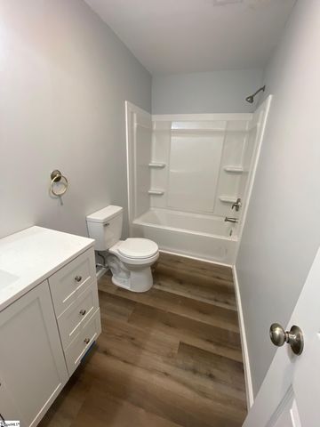 75 Creekfield Road, Clinton, SC 29325