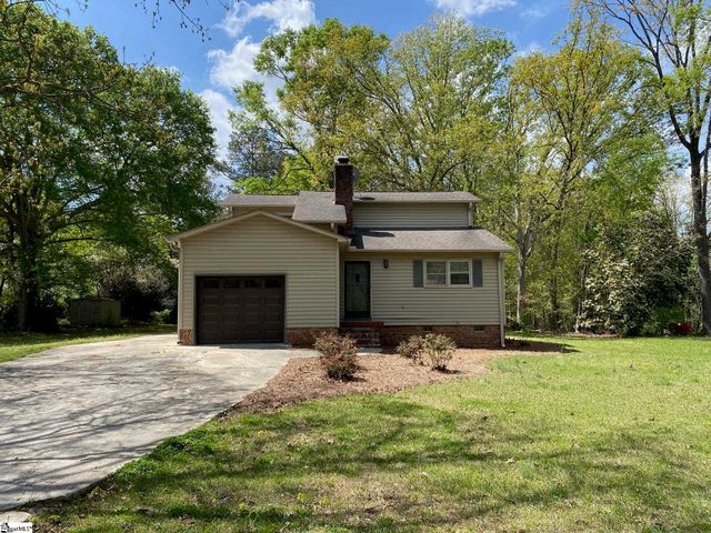 75 Creekfield Road, Clinton, SC 29325
