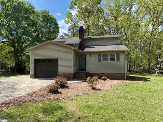 75 Creekfield Road, Clinton, SC 29325