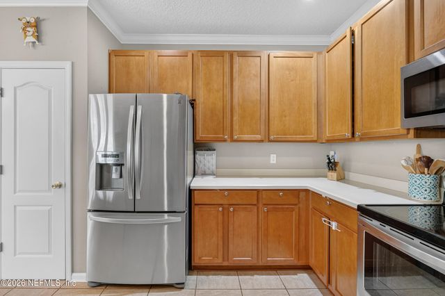 1267 DUNNS LAKE Drive, Jacksonville, FL 32218