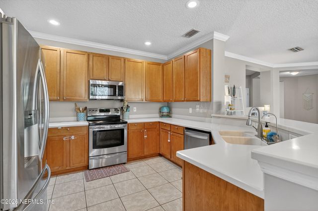 1267 DUNNS LAKE Drive, Jacksonville, FL 32218