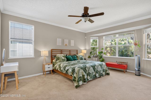 1267 DUNNS LAKE Drive, Jacksonville, FL 32218