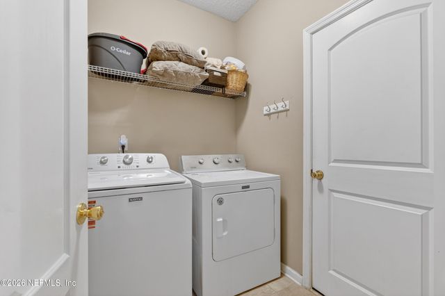 1267 DUNNS LAKE Drive, Jacksonville, FL 32218