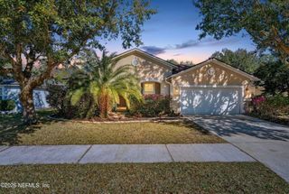 1267 DUNNS LAKE Drive, Jacksonville, FL 32218