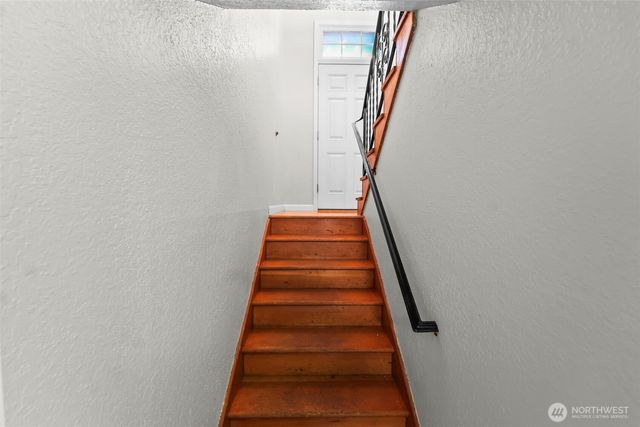 223 Del Monte Avenue, Fircrest, WA 98466