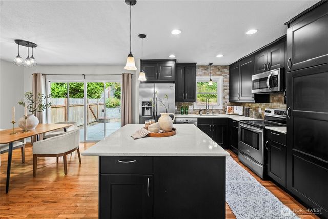 223 Del Monte Avenue, Fircrest, WA 98466