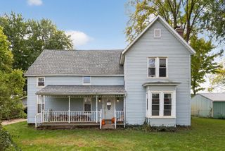 2216 Burton Road, Howard Twp, MI 49120