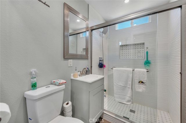 44309 Hardwood Avenue, Lancaster, CA 93534