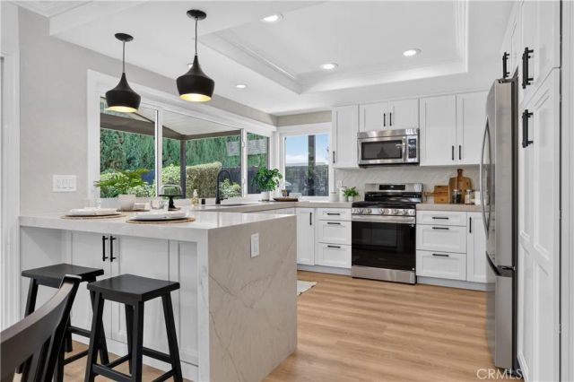 14662 Danberry Circle, Tustin, CA 92780