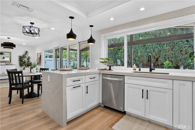 14662 Danberry Circle, Tustin, CA 92780