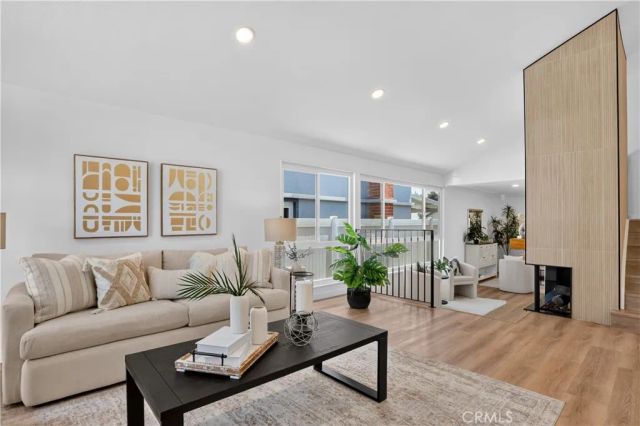 14662 Danberry Circle, Tustin, CA 92780