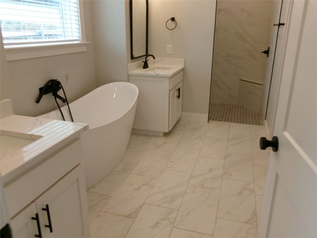 137 Stadium Lane, Van, TX 75790