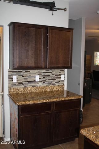 10225 W CAMELBACK Road 19, Phoenix, AZ 85037