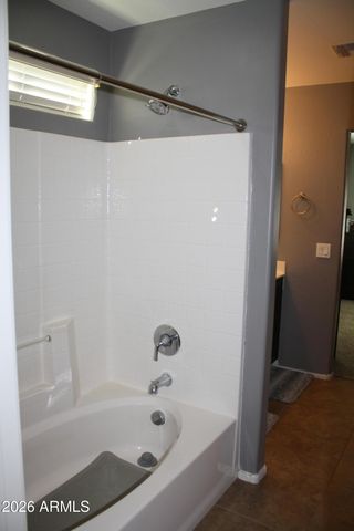 10225 W CAMELBACK Road 19, Phoenix, AZ 85037