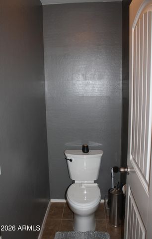 10225 W CAMELBACK Road 19, Phoenix, AZ 85037