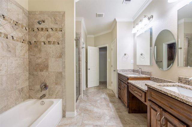 5500 Ledgestone Drive, Fort Worth, TX 76132