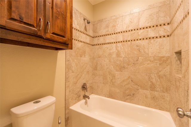5500 Ledgestone Drive, Fort Worth, TX 76132