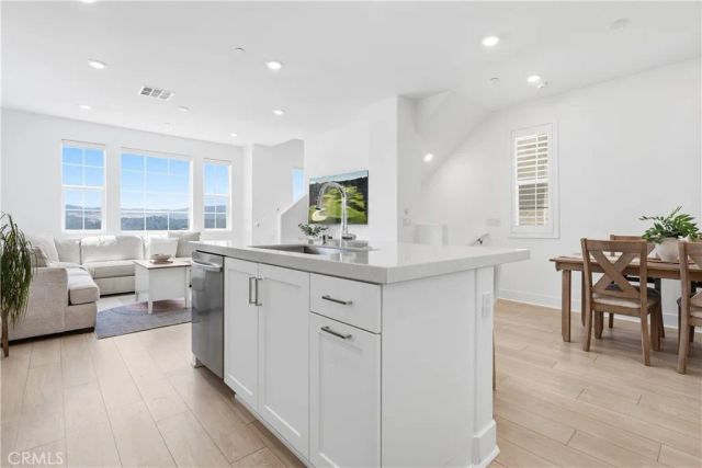 232 Heartland Way, Rancho Mission Viejo, CA 92694