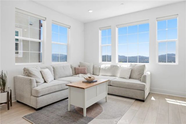 232 Heartland Way, Rancho Mission Viejo, CA 92694