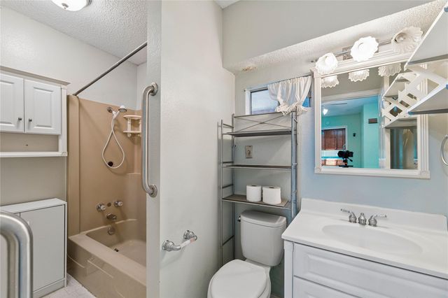 12715 Crystal Creek DR, Buda, TX 78610