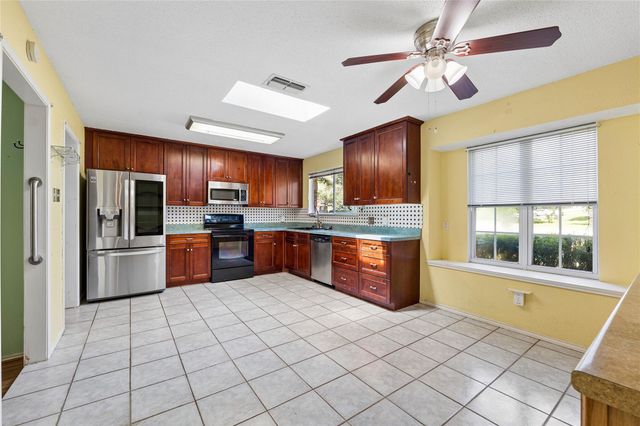 12715 Crystal Creek DR, Buda, TX 78610