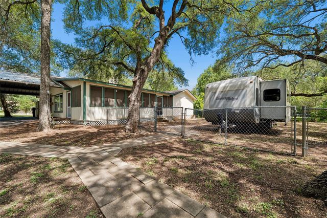 12715 Crystal Creek DR, Buda, TX 78610