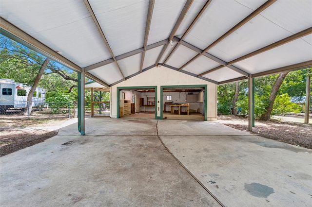 12715 Crystal Creek DR, Buda, TX 78610