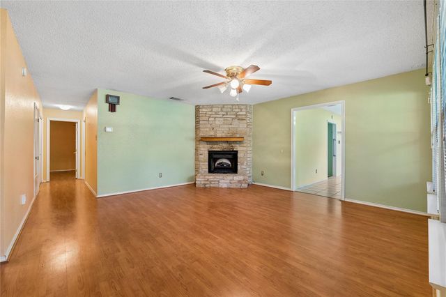 12715 Crystal Creek DR, Buda, TX 78610