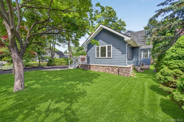 72 Murray Road, Greenwood Lake, NY 10925