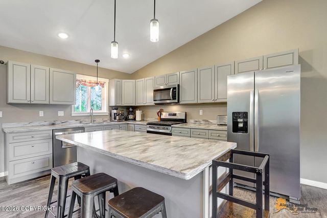 1230 N Tigger Drive, Wasilla, AK 99623