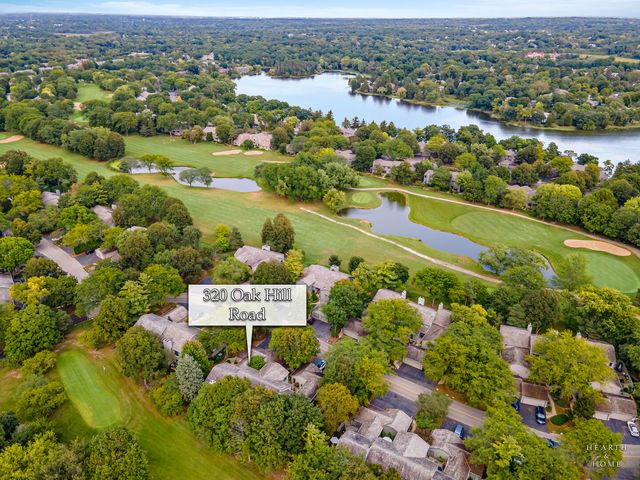 320 Oak Hill Road, Lake Barrington, IL 60010