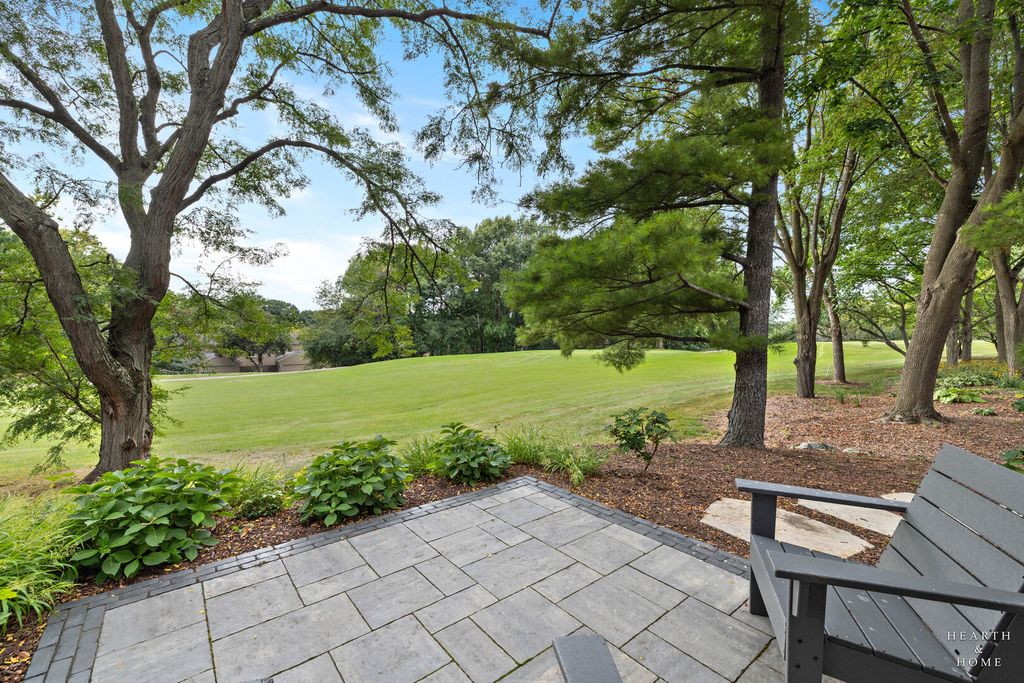 320 Oak Hill Road, Lake Barrington, IL 60010 — photo 5