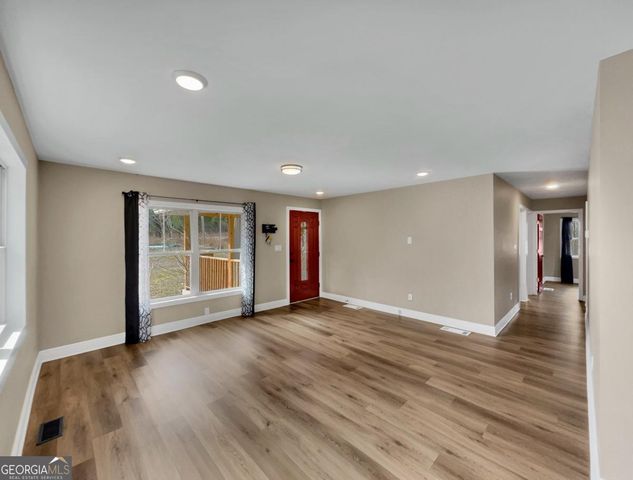 1271 Della Slaton Road, Comer, GA 30629