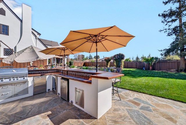 12575 Foothill Avenue, San Martin, CA 95046