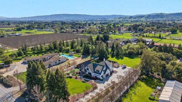 12575 Foothill Avenue, San Martin, CA 95046