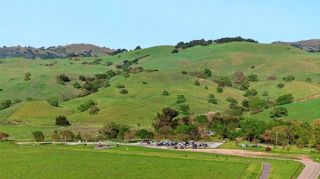 12575 Foothill Avenue, San Martin, CA 95046