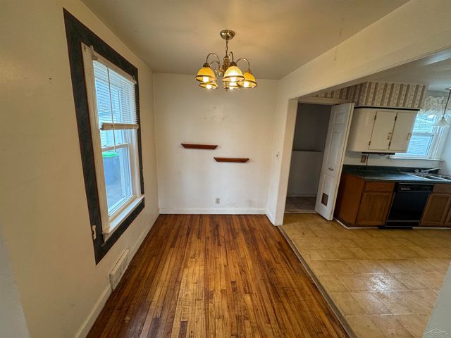 2335 Shattuck Road, Saginaw, MI 48603