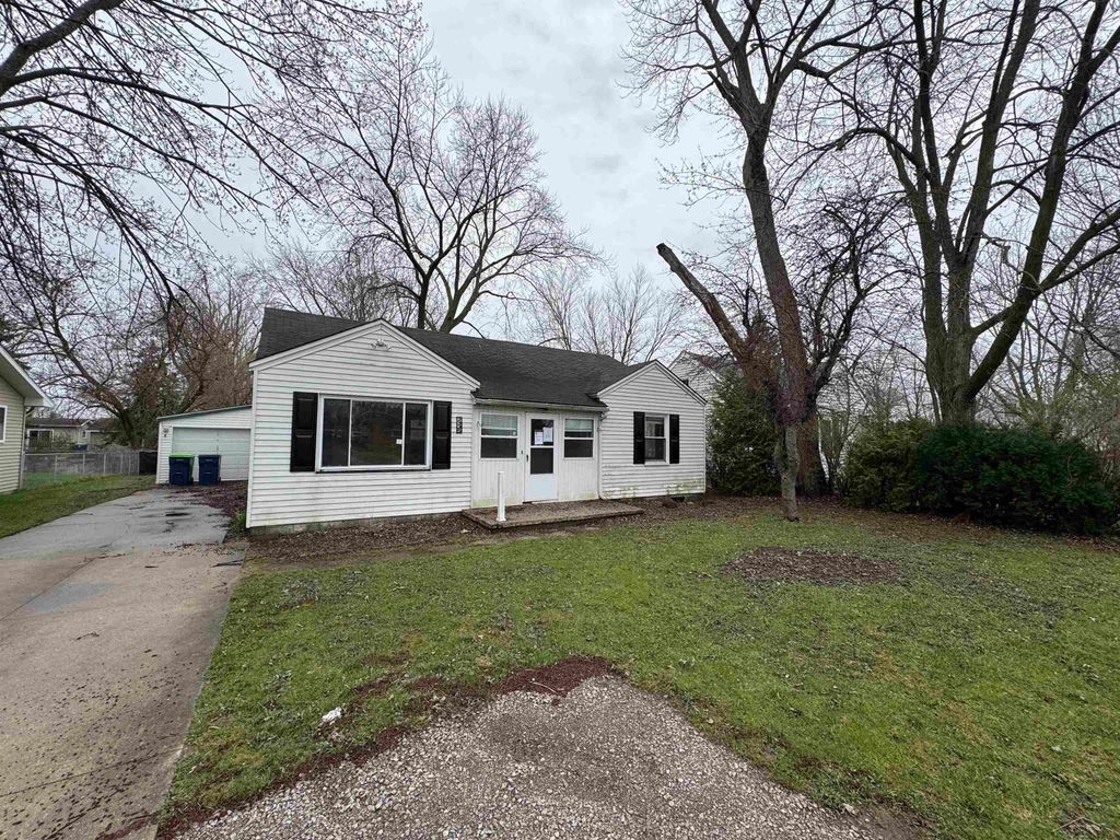 2335 Shattuck Road, Saginaw, MI 48603
