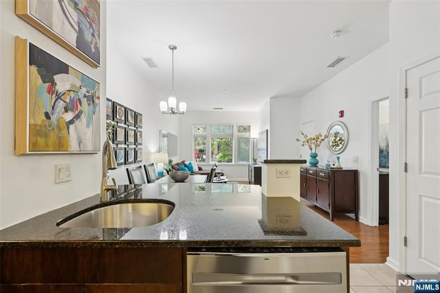 1101 Riverview Avenue 101, Englewood, NJ 07631